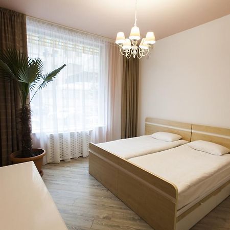 Holiday Hotel & Hostel Jerevan Eksteriør bilde