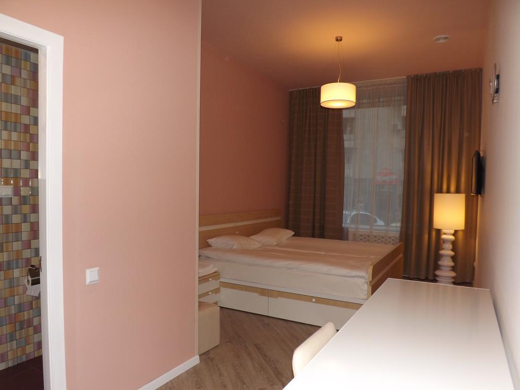 Holiday Hotel & Hostel Jerevan Eksteriør bilde