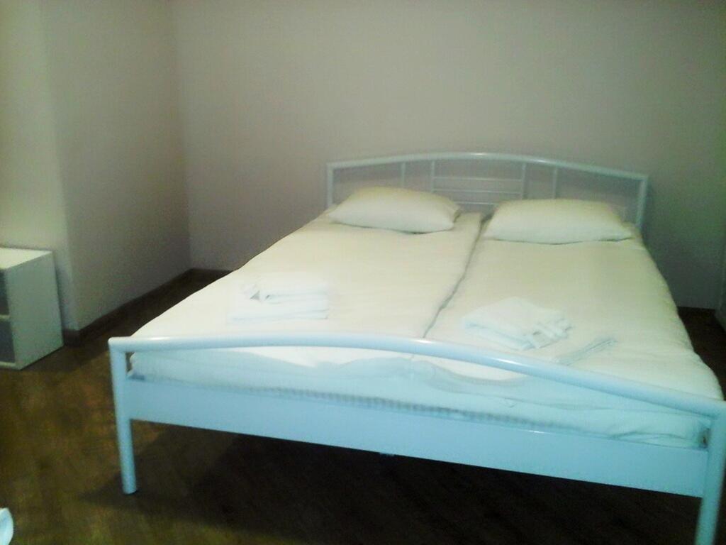 Holiday Hotel & Hostel Jerevan Eksteriør bilde