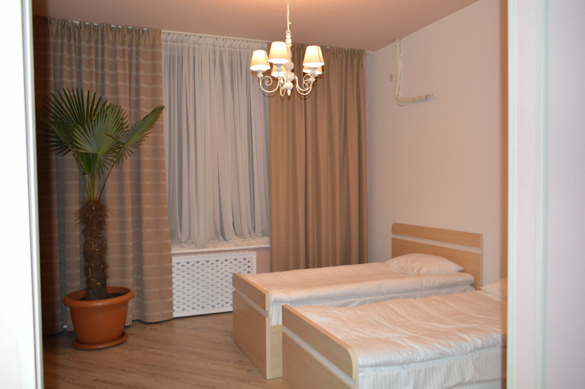 Holiday Hotel & Hostel Jerevan Eksteriør bilde